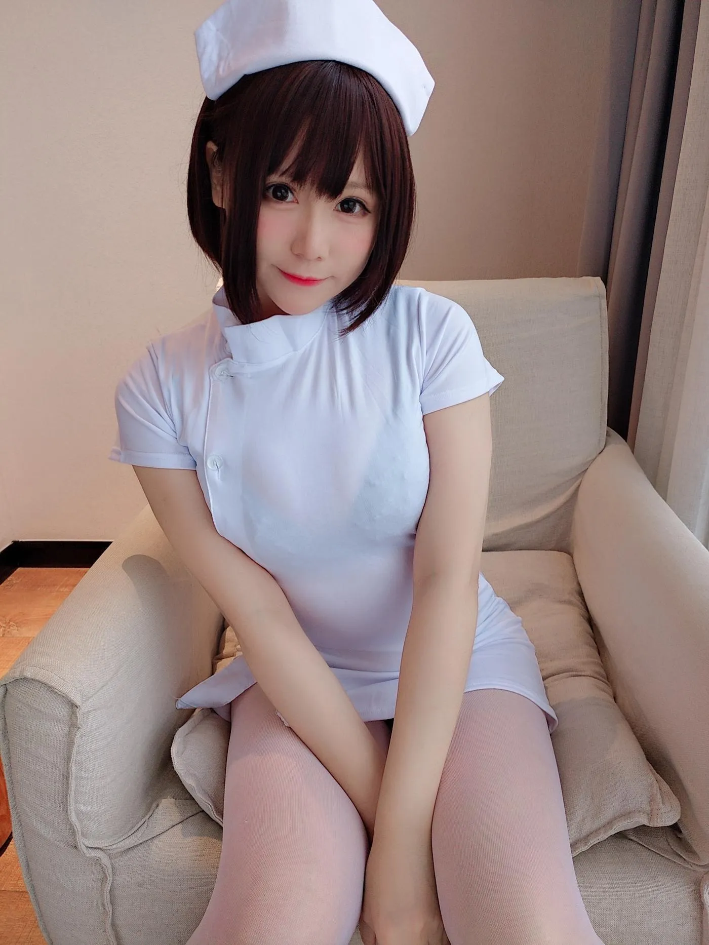Nyako喵子 – NO.18 护士自拍 [18P]插图2